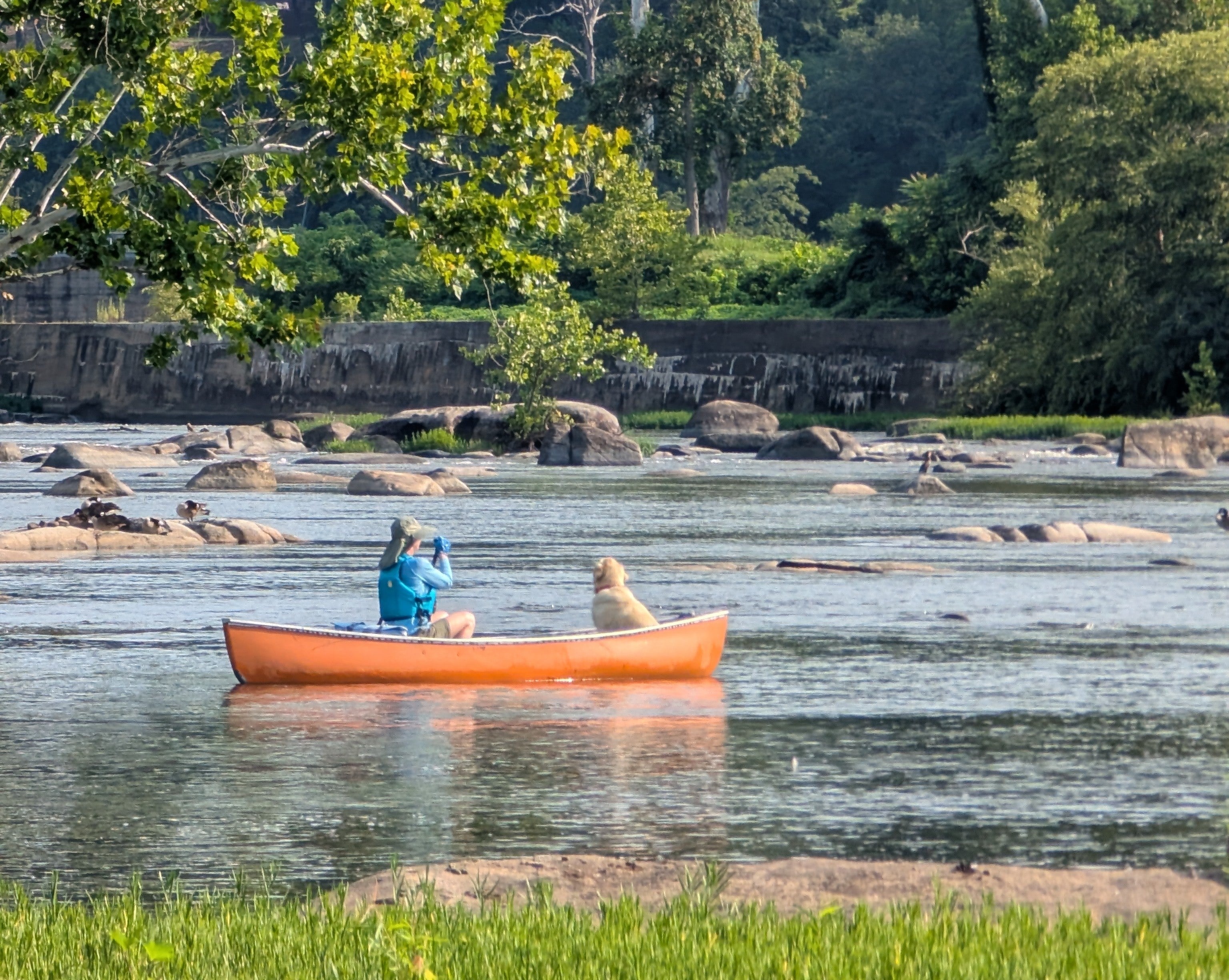 An hour by the James
