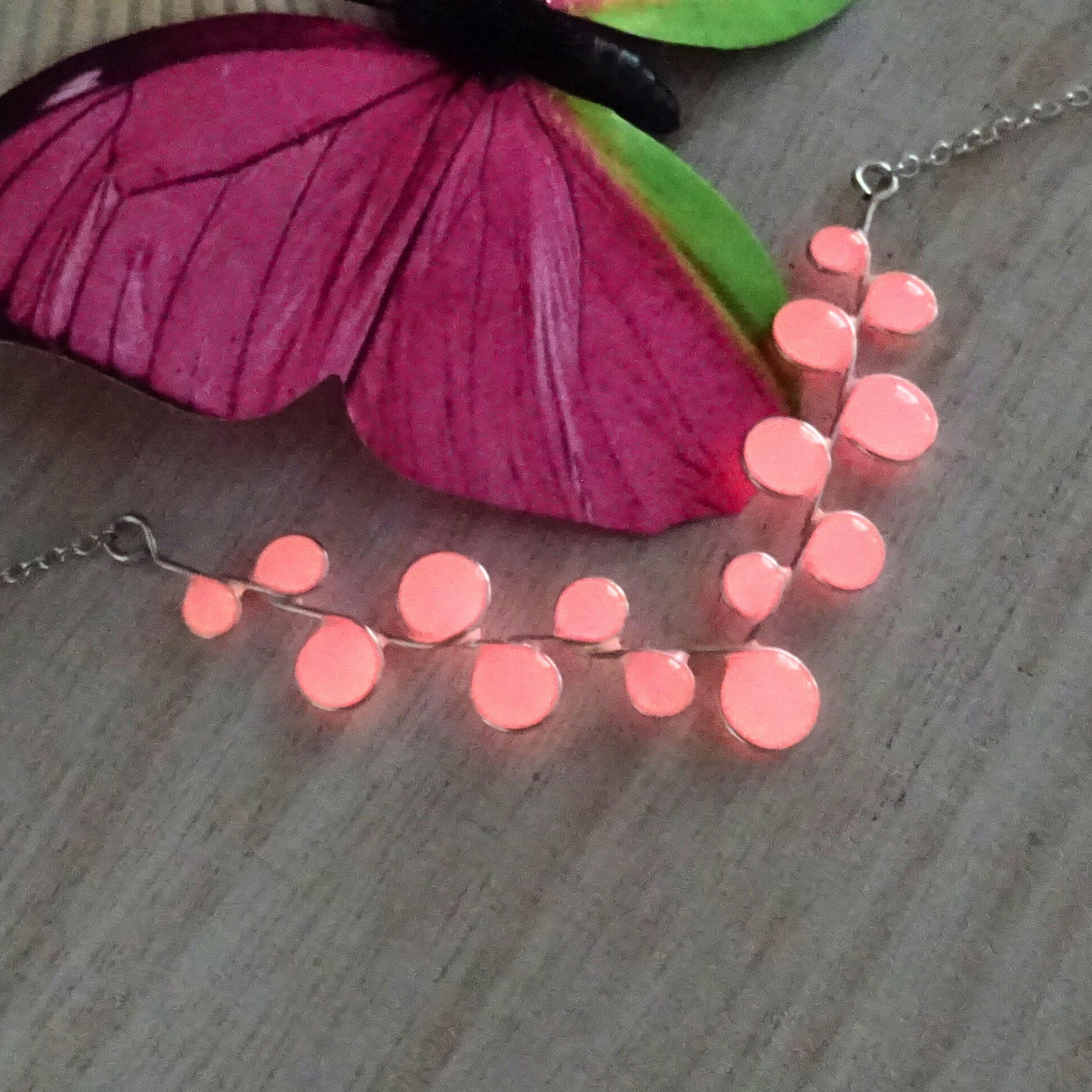 Pink Glow Necklace