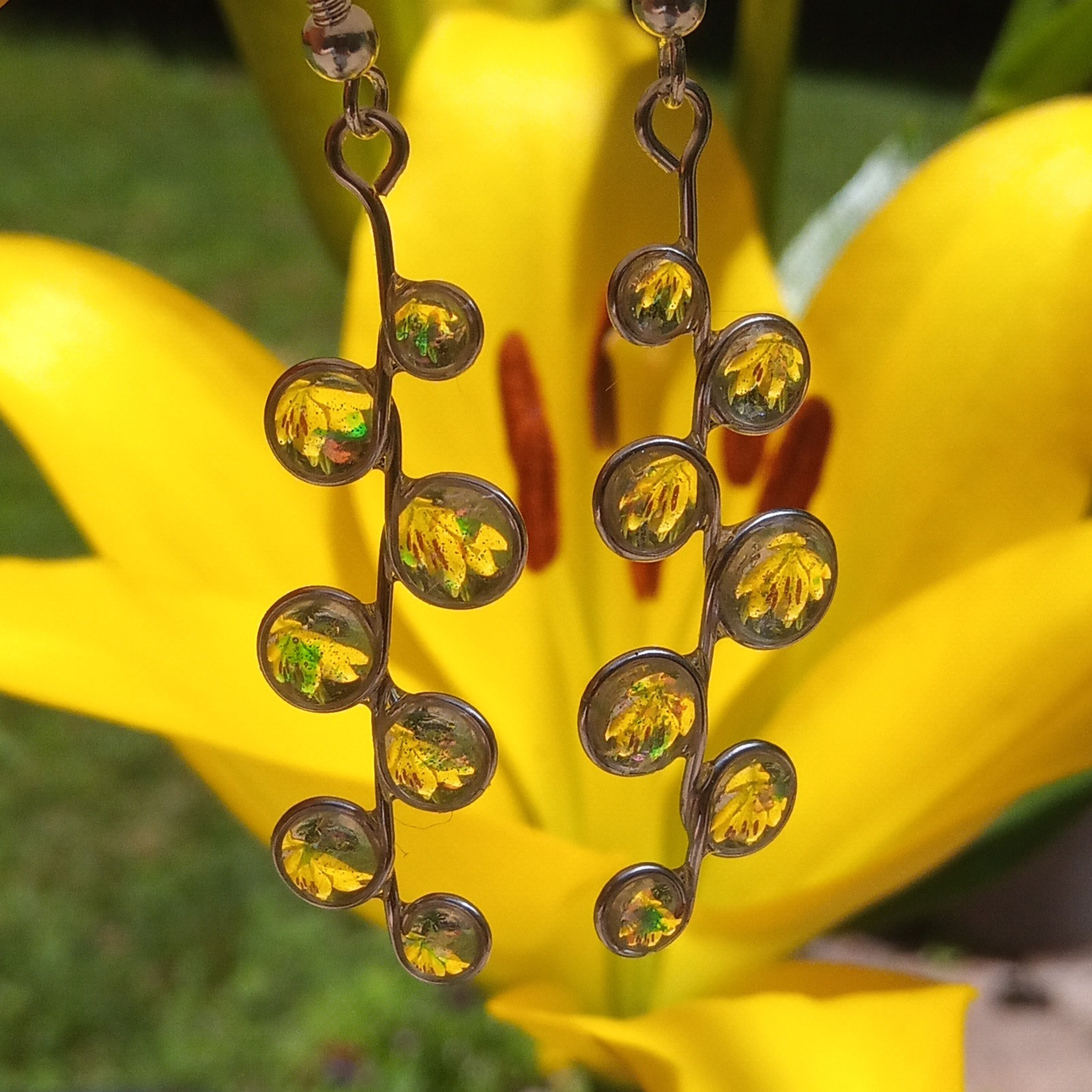 Crystal clear stained glass earrings