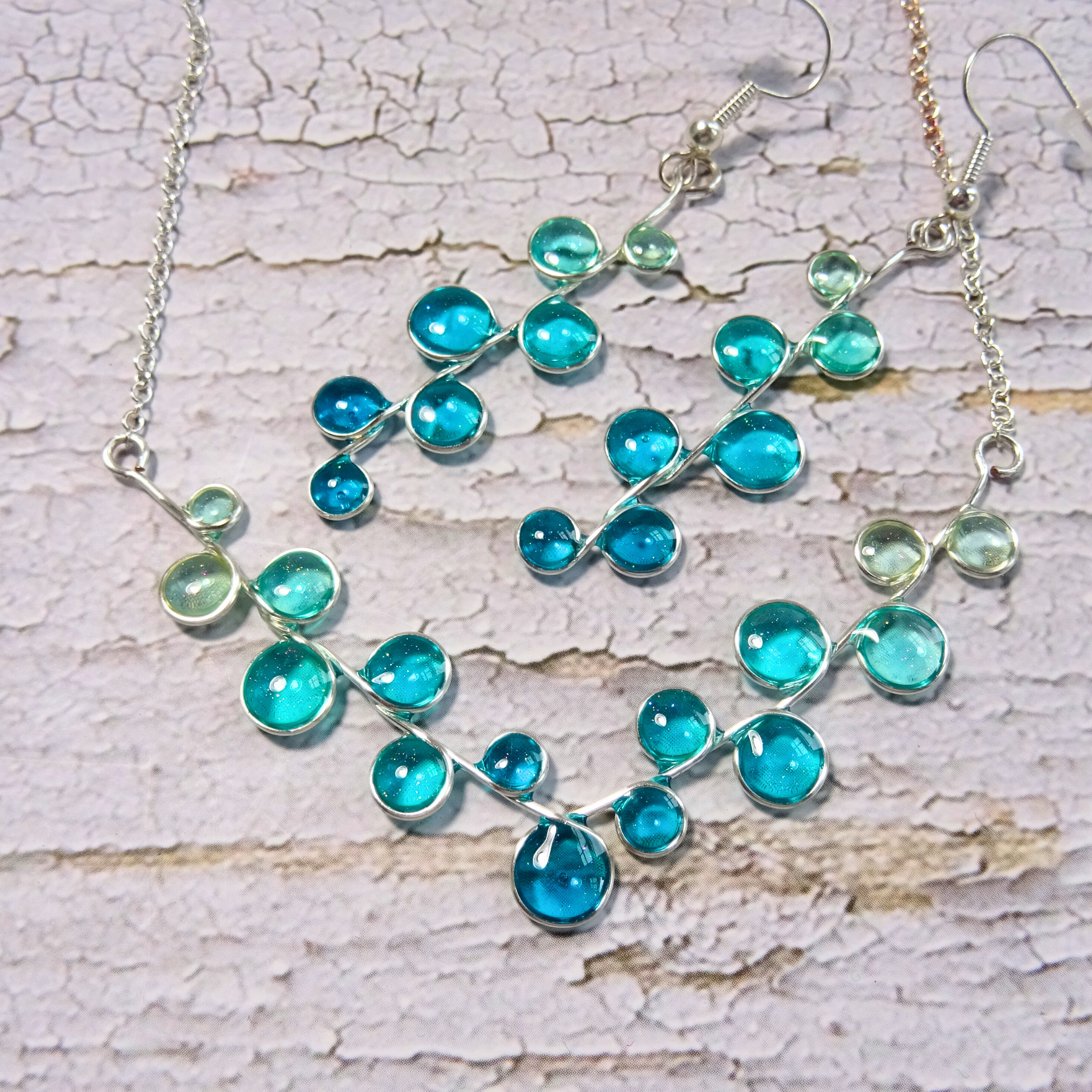 Teal Gradient Earring and Necklace Set