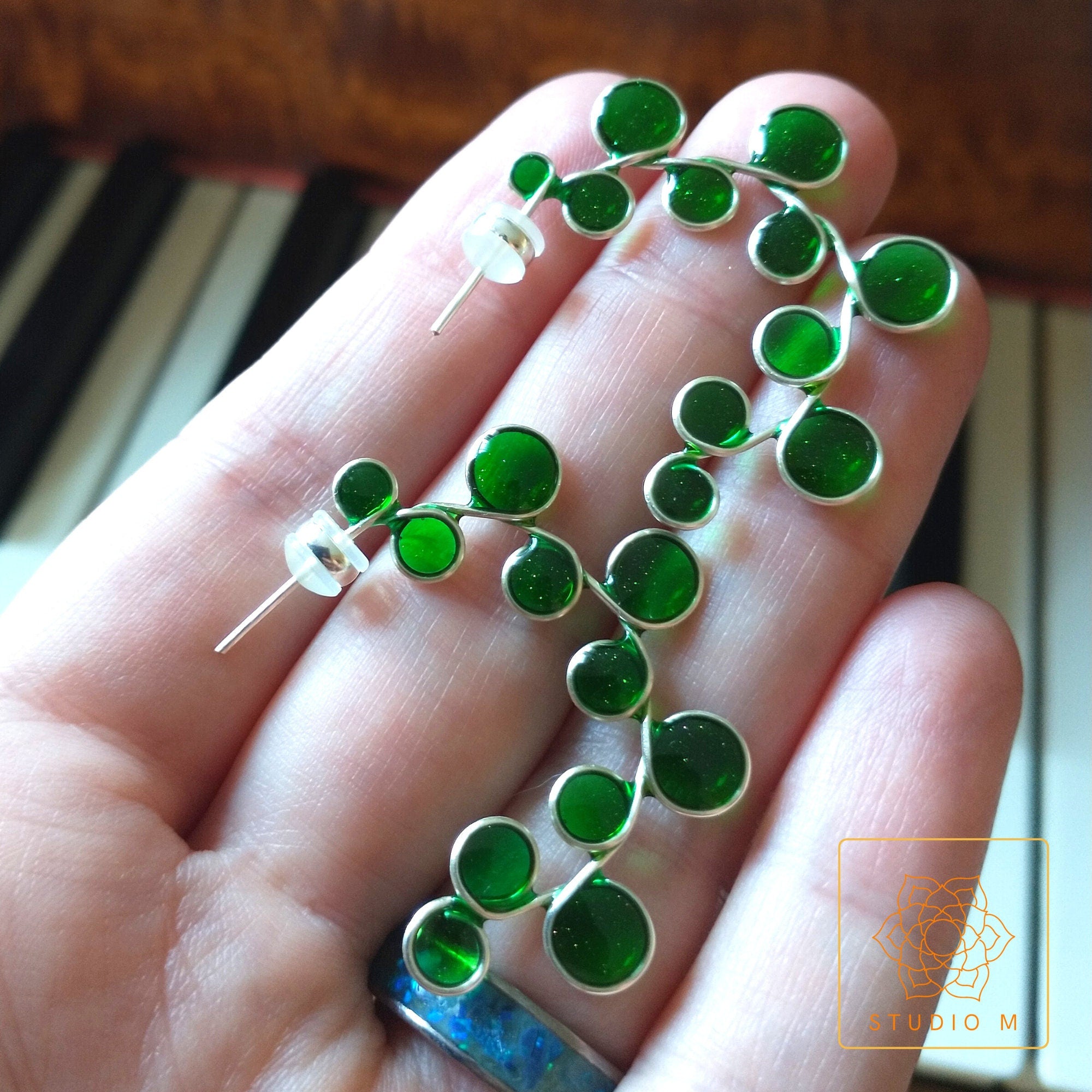 emerald green resin hoop earrings