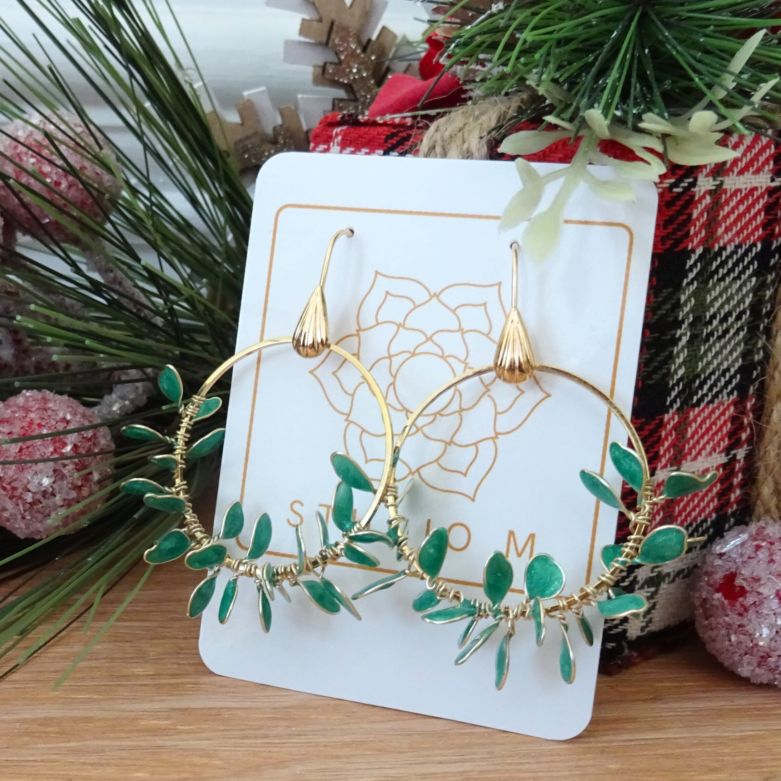 green leaves hoop earrings